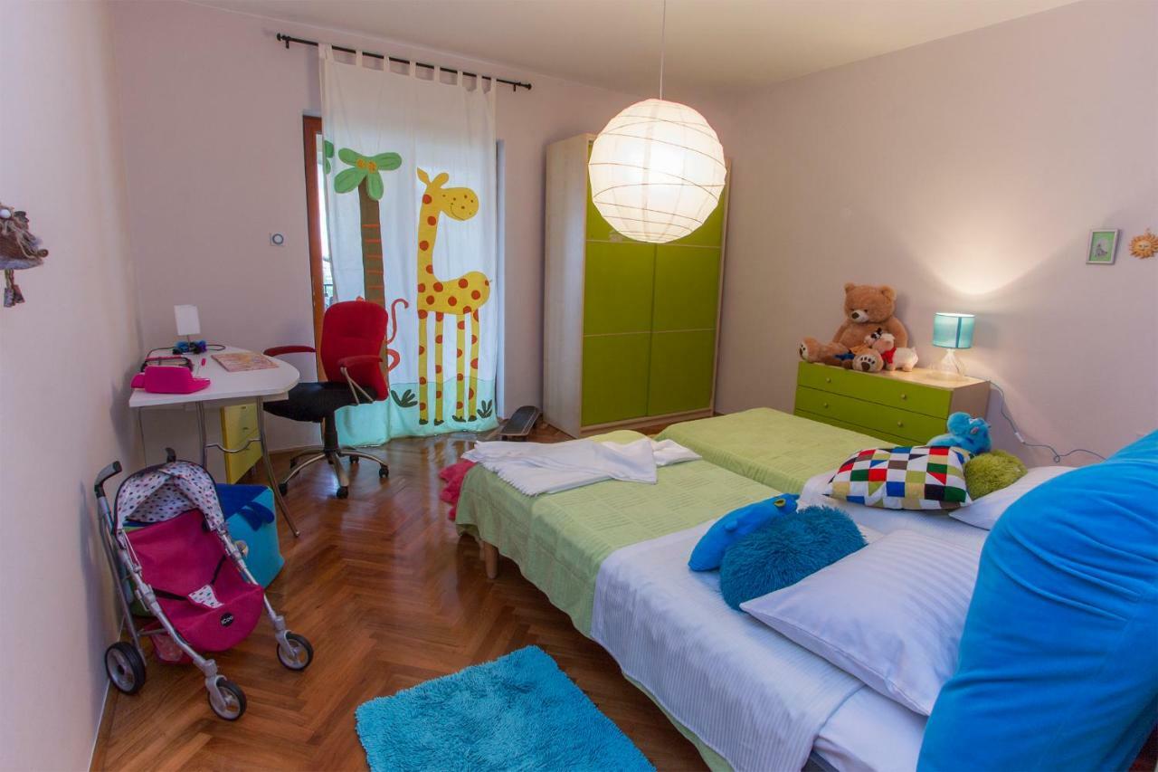 Varga Apartment *